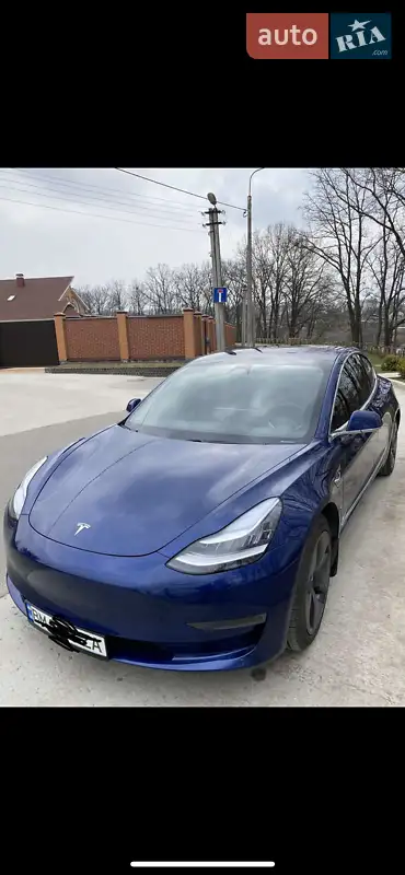 Tesla Model 3, 2019