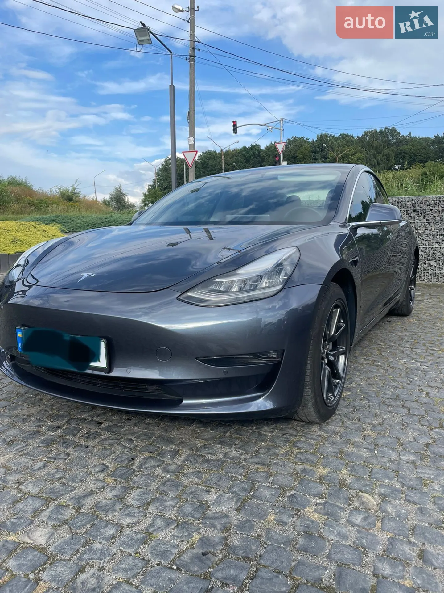 Tesla Model 3, 2020
