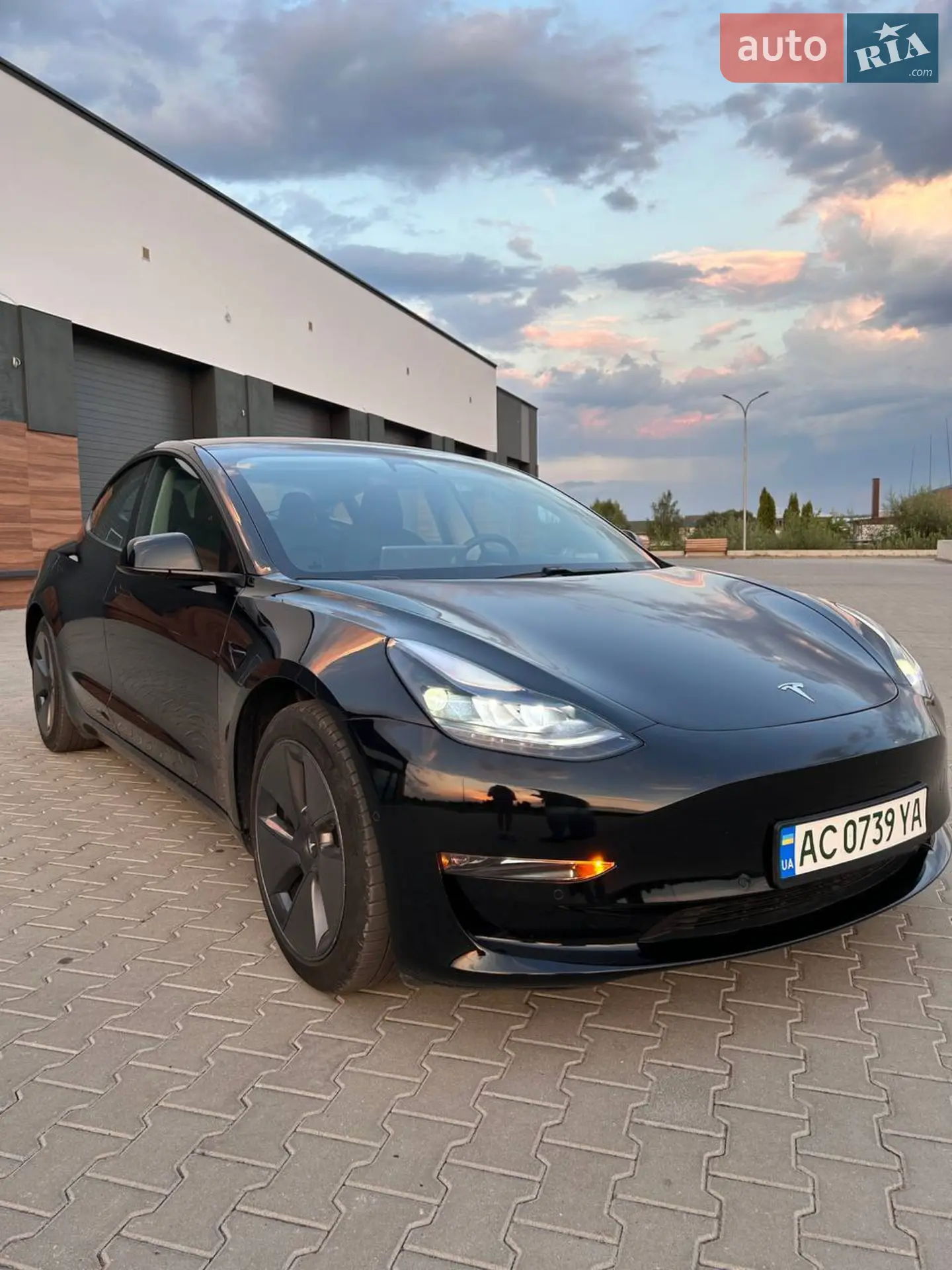 Tesla Model 3, 2021
