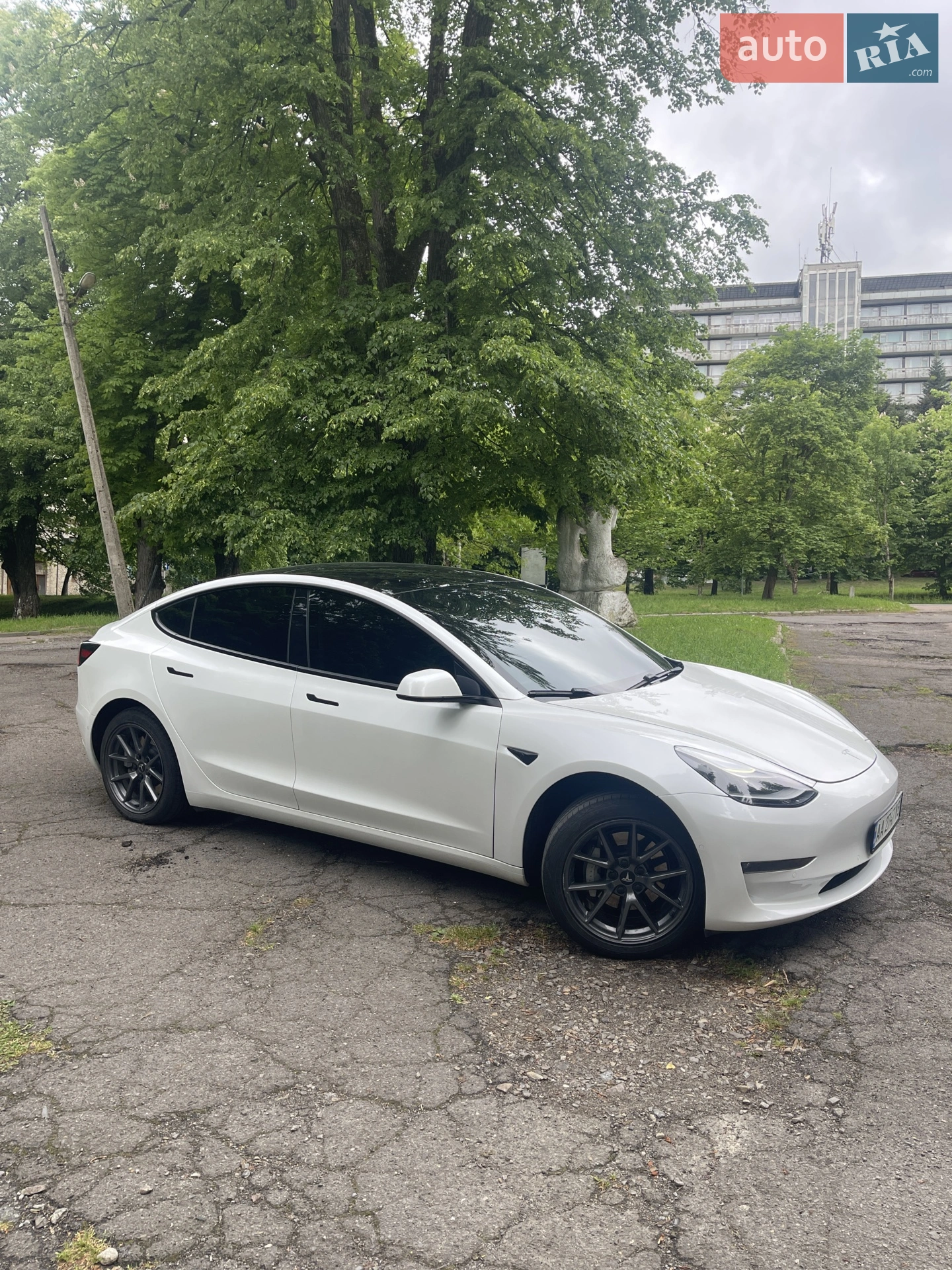 Tesla Model 3, 2021