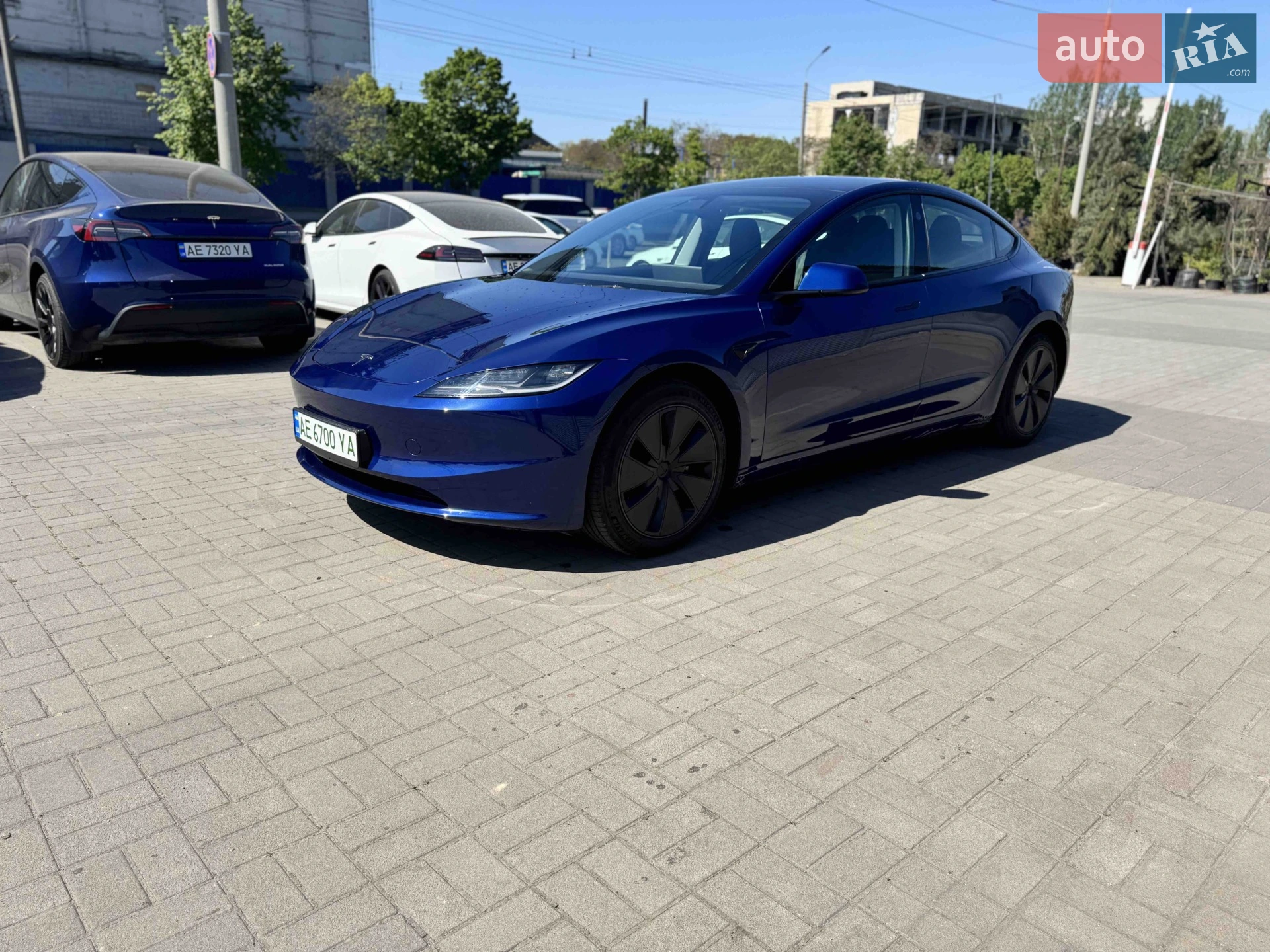Tesla Model 3, 2023