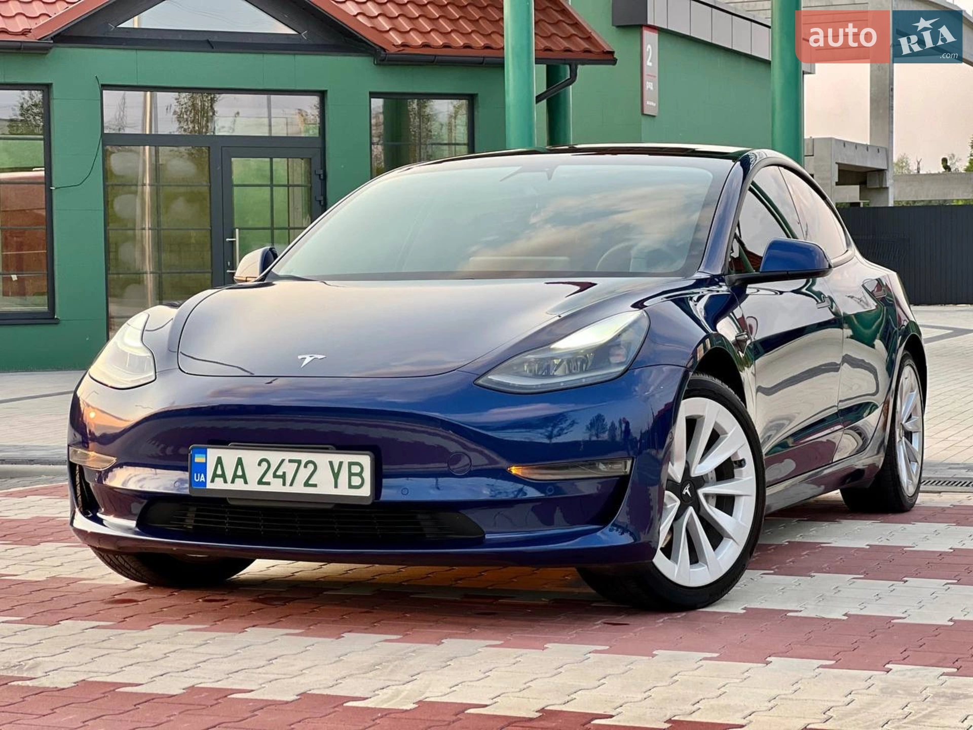 Tesla Model 3, 2021