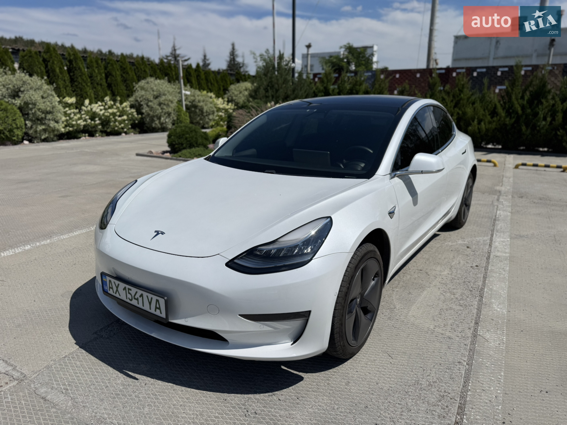 Tesla Model 3, 2020
