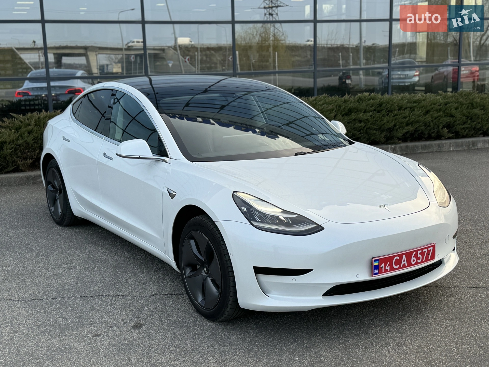 Tesla Model 3, 2019