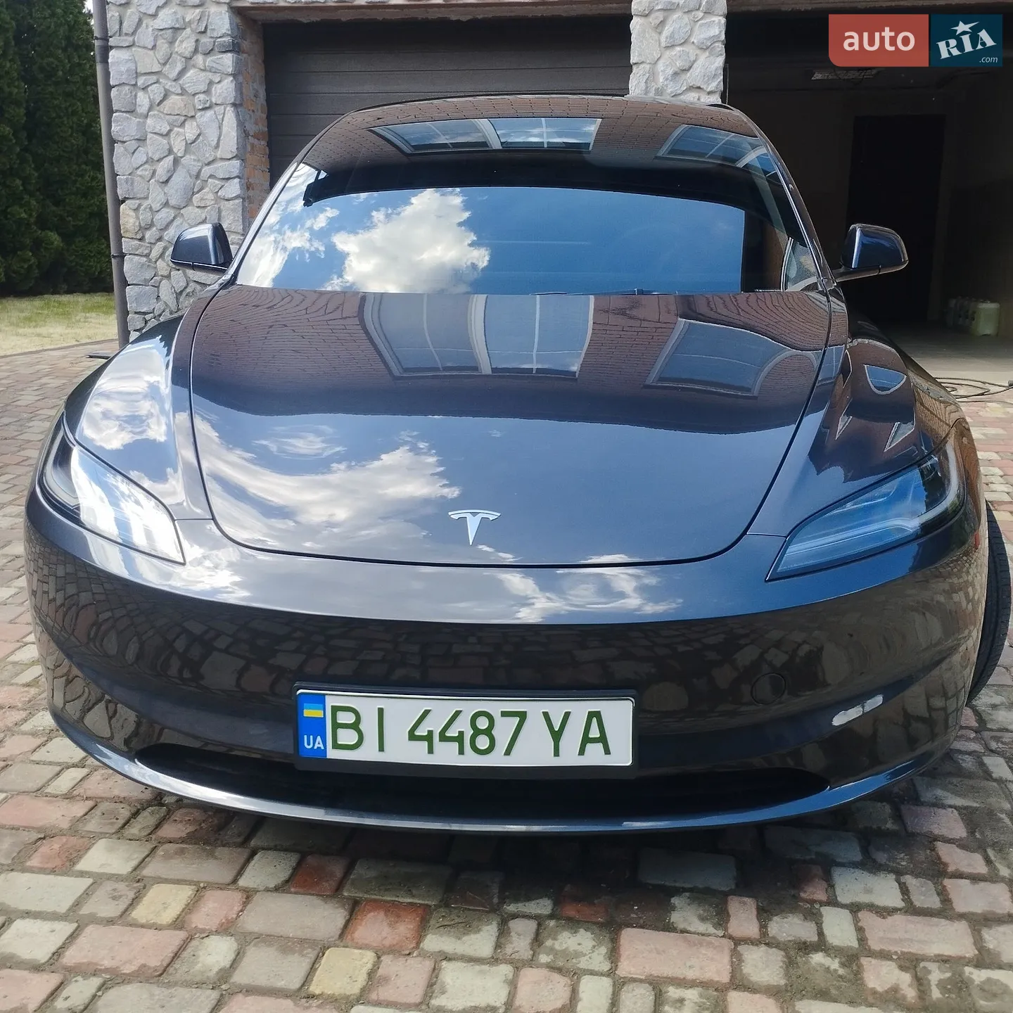 Tesla Model 3, 2024