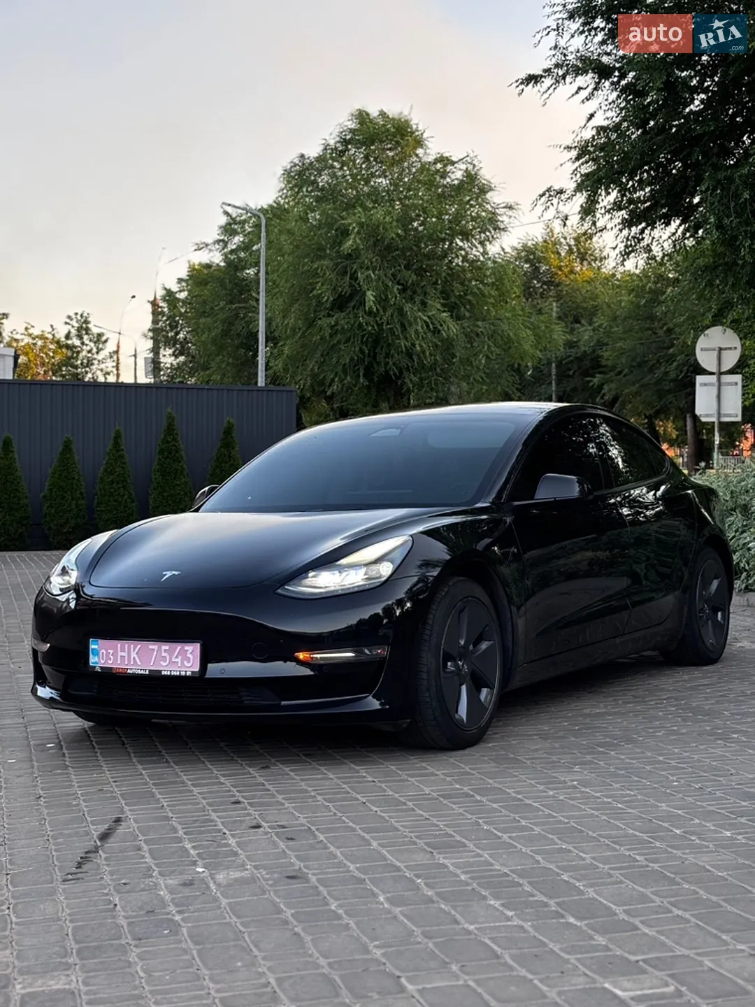 Tesla Model 3, 2022