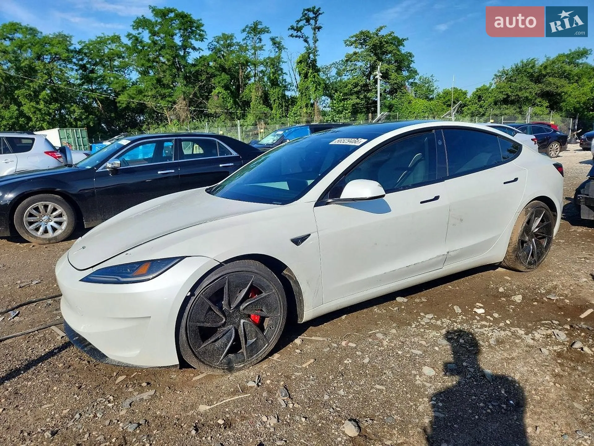 Tesla Model 3, 2025