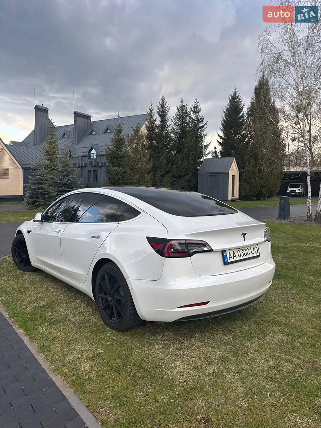 Tesla Model 3, 2020