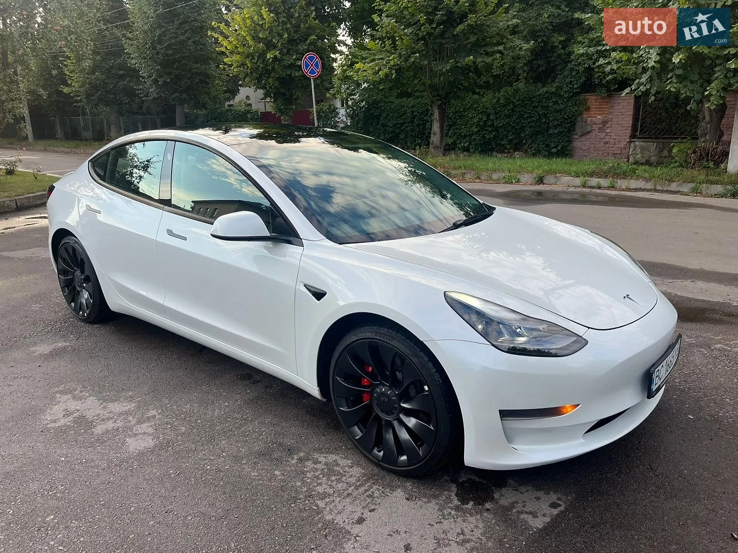 Tesla Model 3, 2023