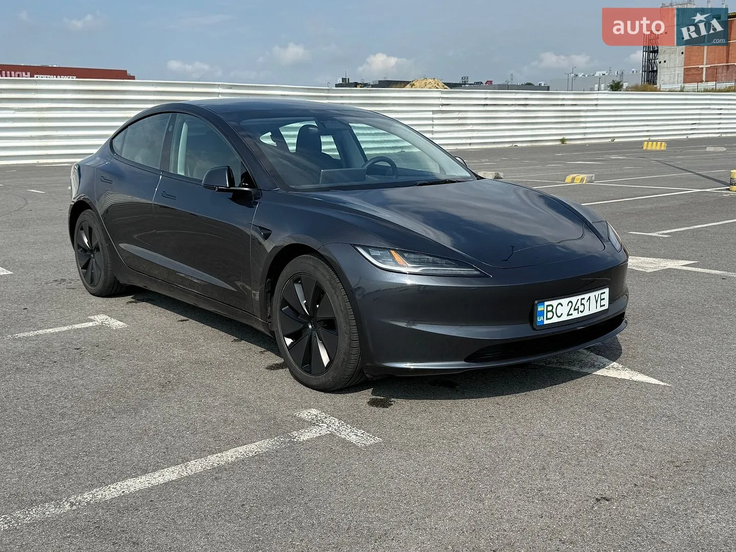 Tesla Model 3, 2024