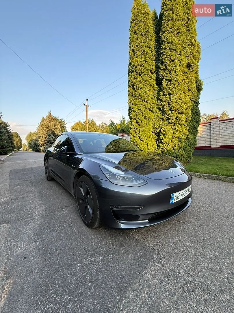 Tesla Model 3, 2023
