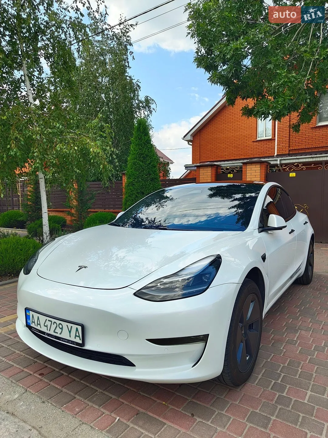 Tesla Model 3, 2020