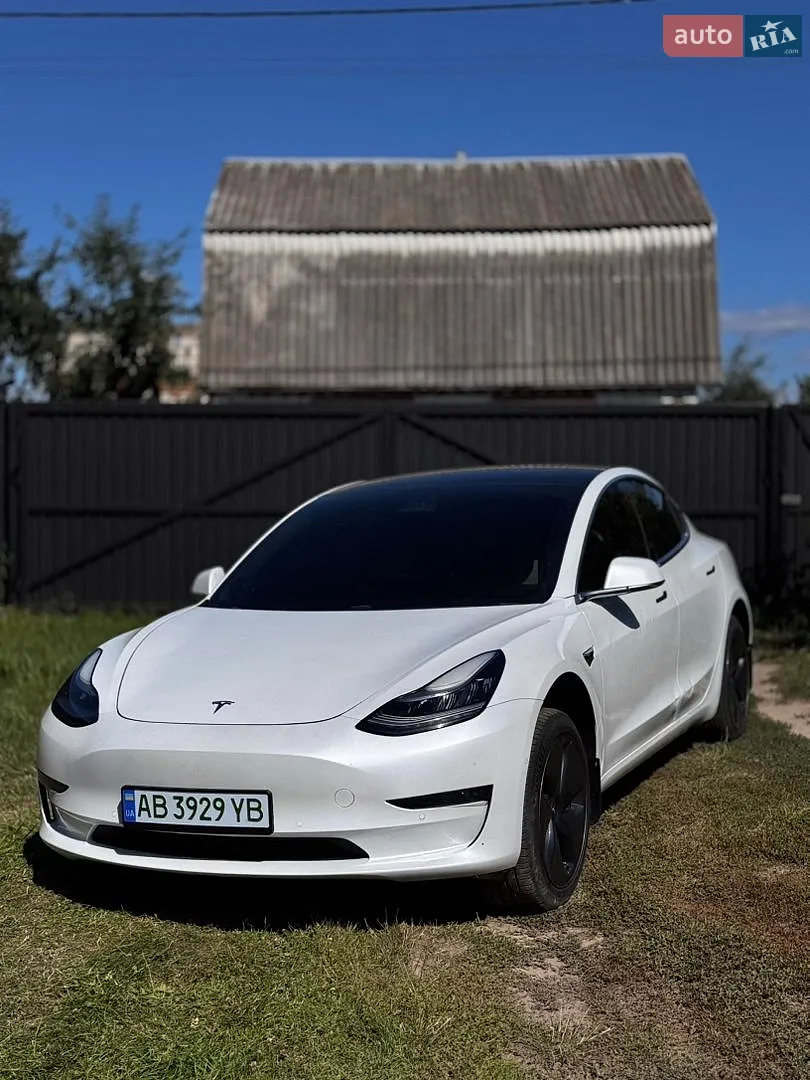 Tesla Model 3, 2019