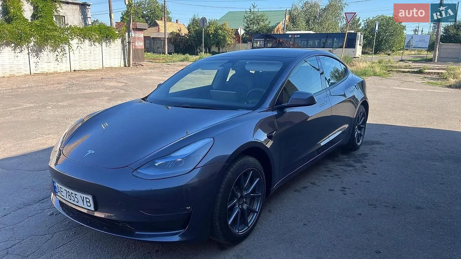 Tesla Model 3, 2023