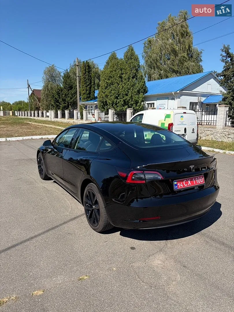 Tesla Model 3, 2022