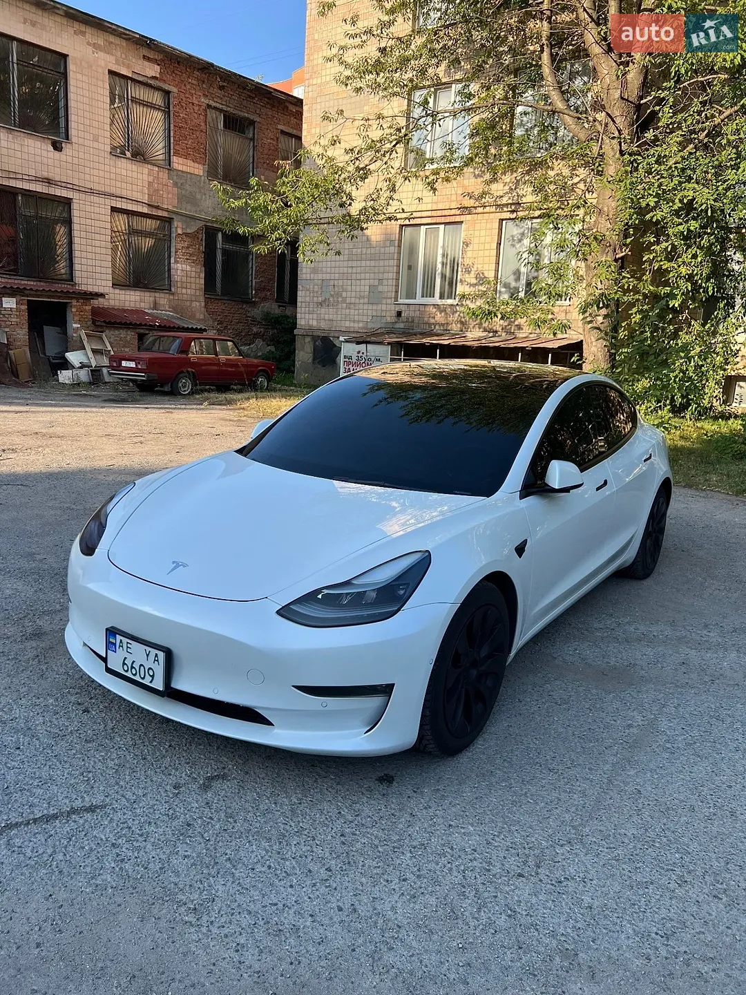 Tesla Model 3, 2022