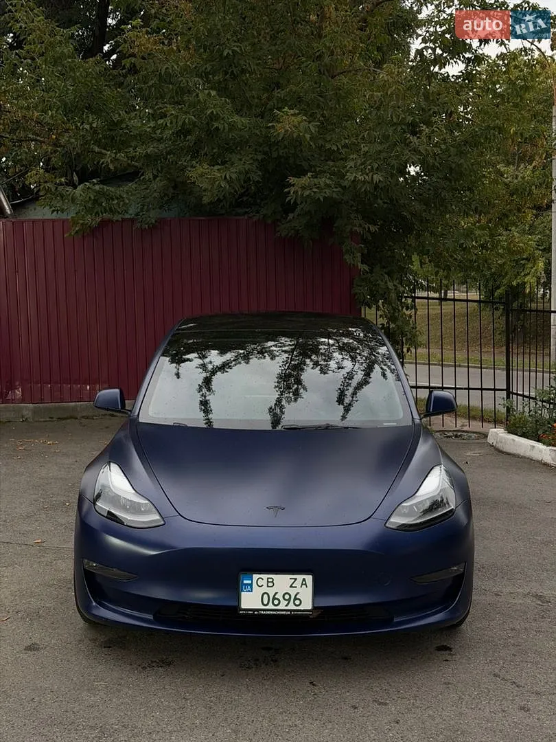 Tesla Model 3 2022 — 1