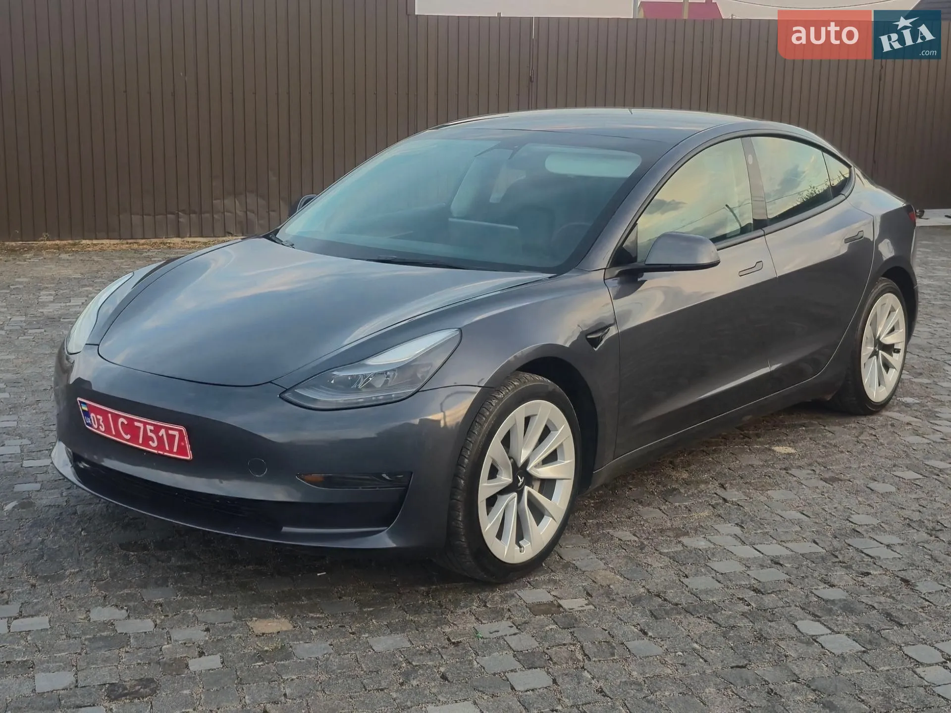 Tesla Model 3, 2023