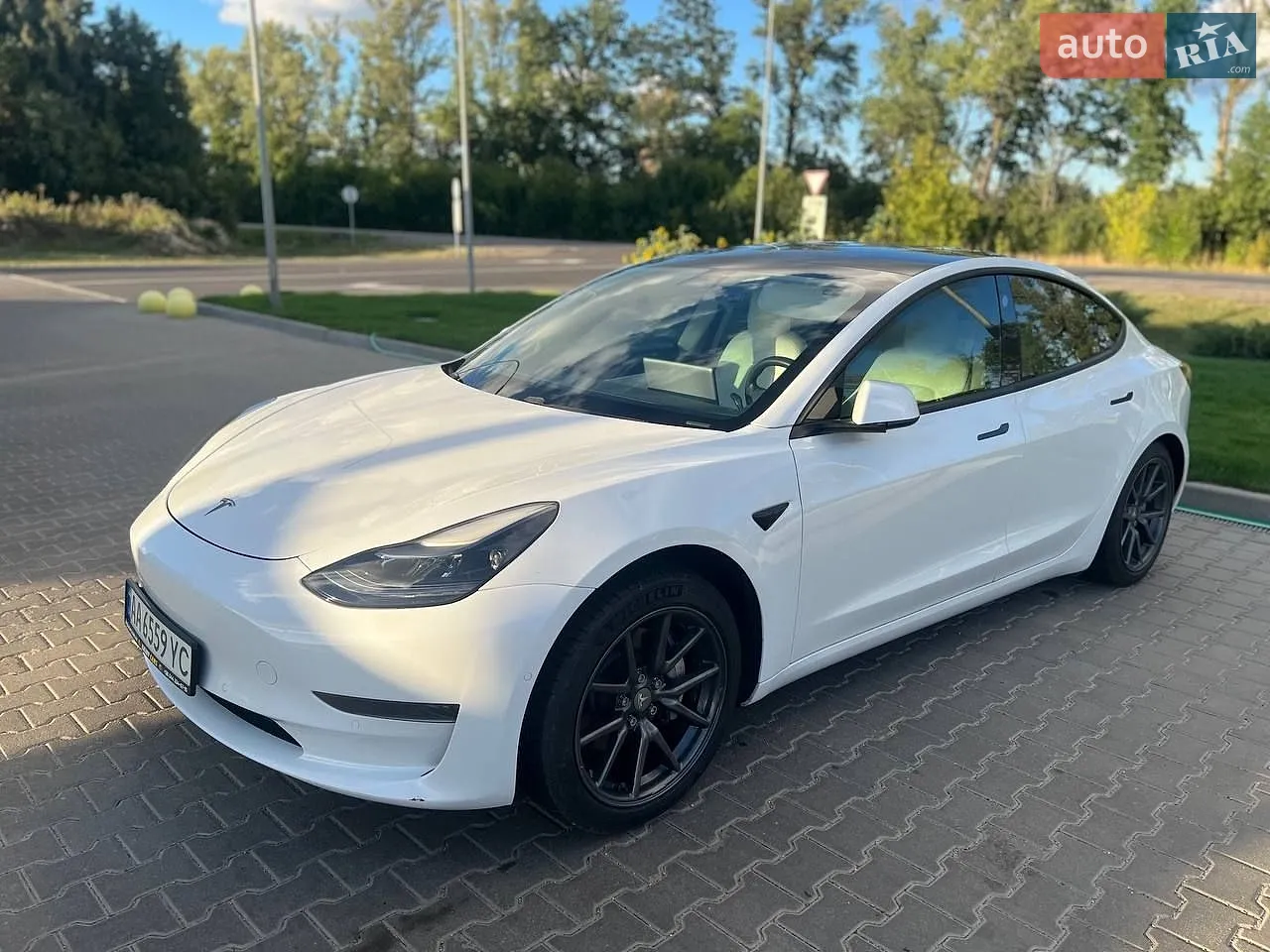Tesla Model 3, 2021