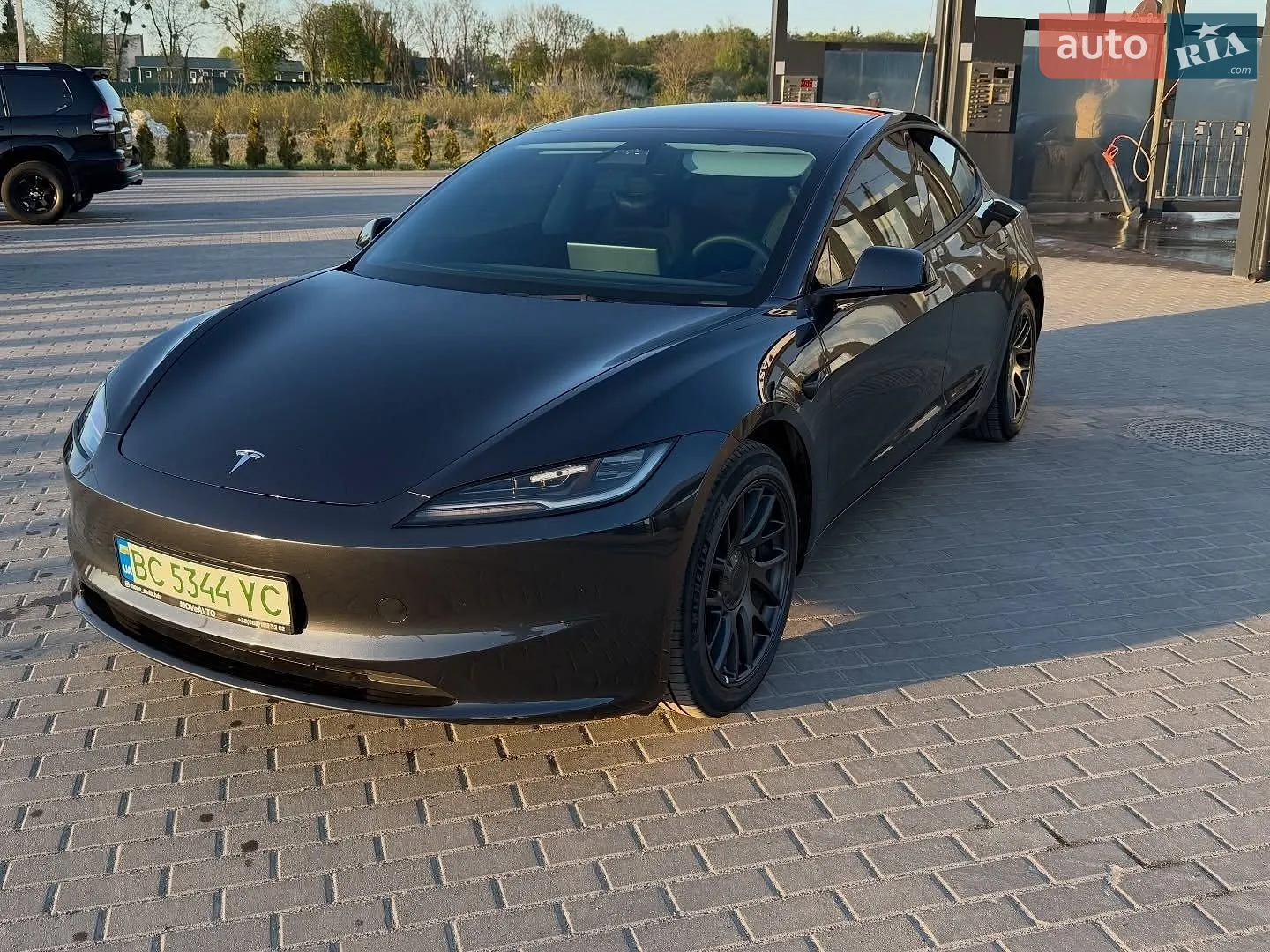 Tesla Model 3, 2024