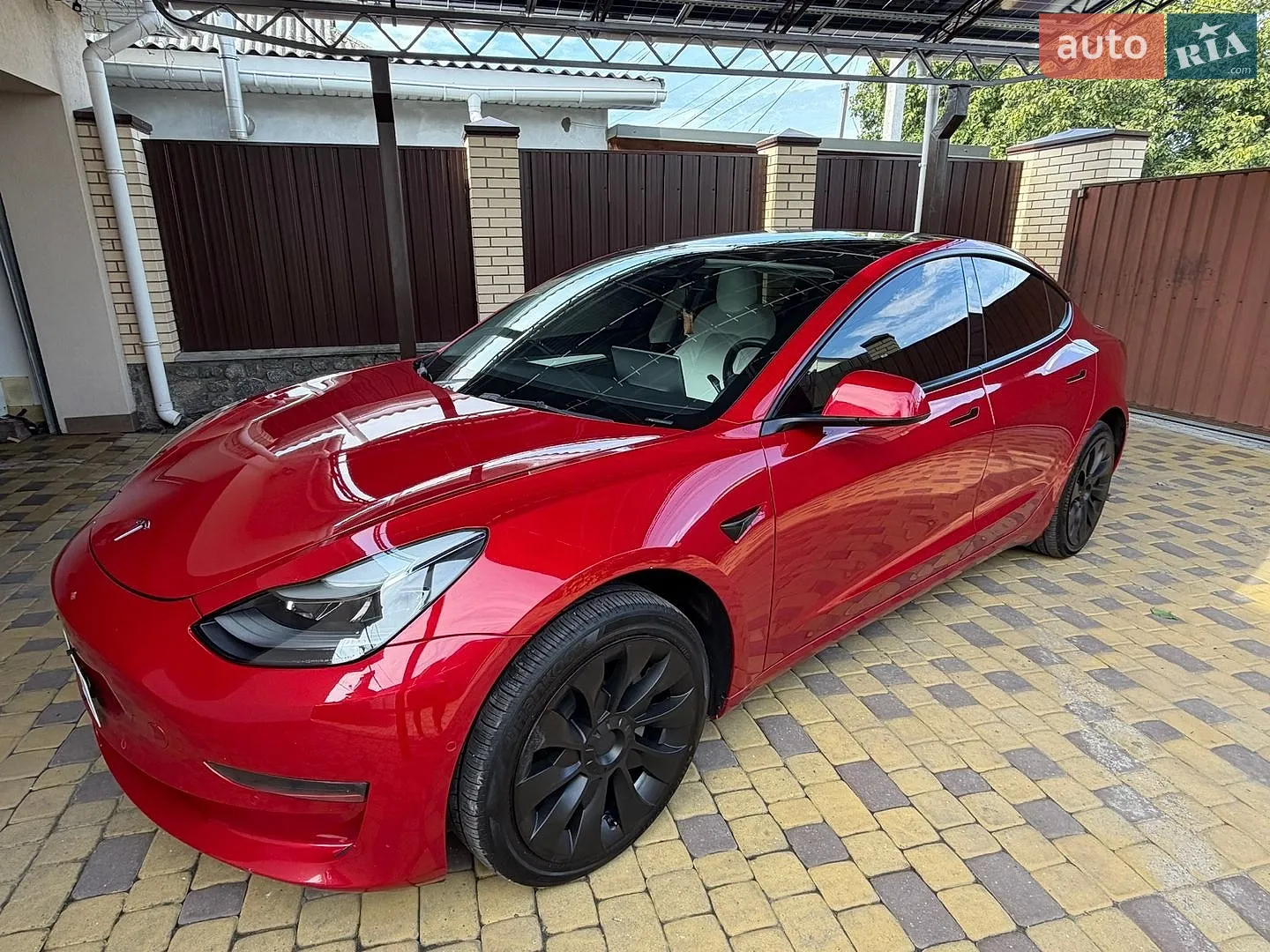 Tesla Model 3, 2022