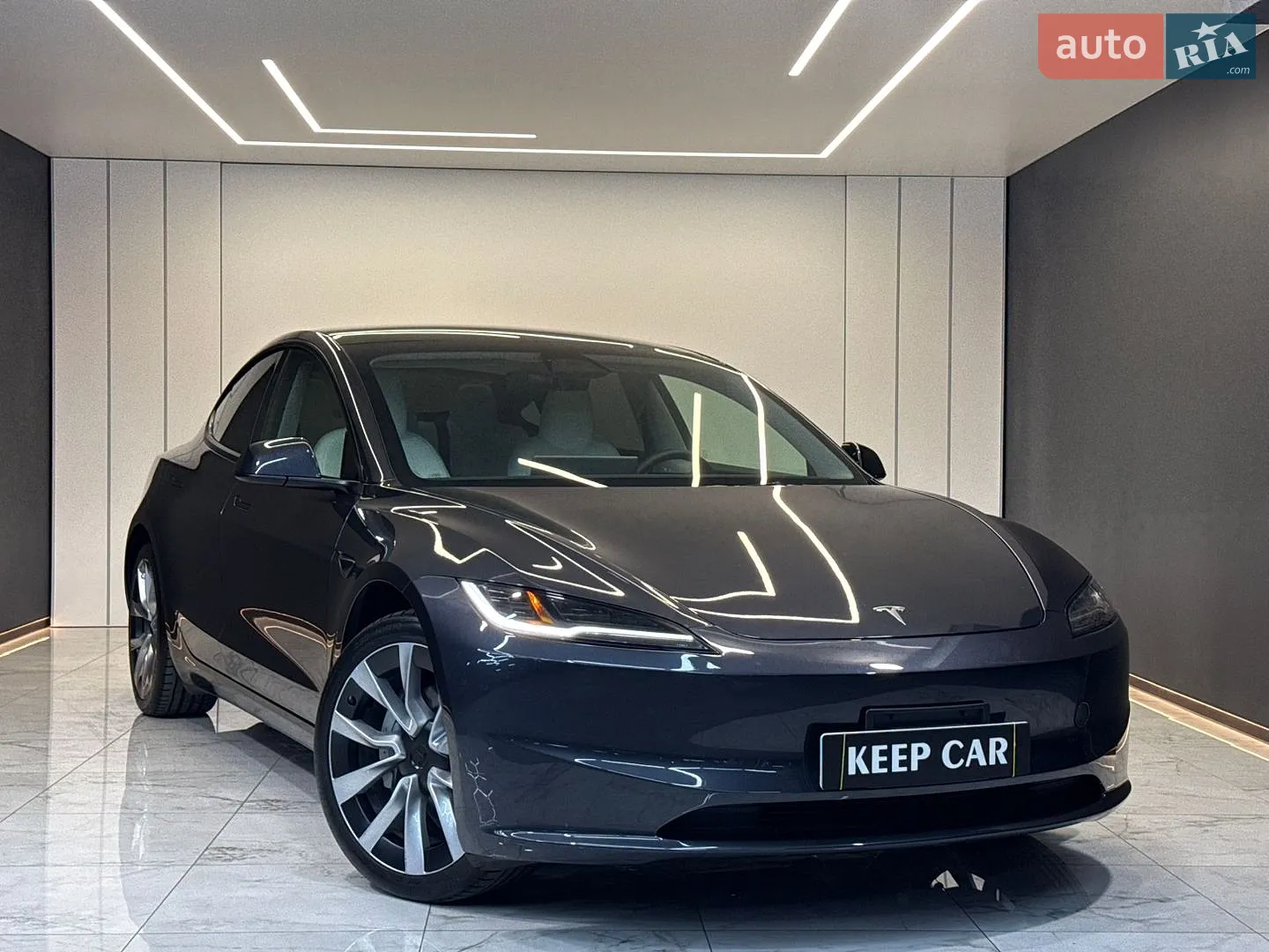 Tesla Model 3, 2024