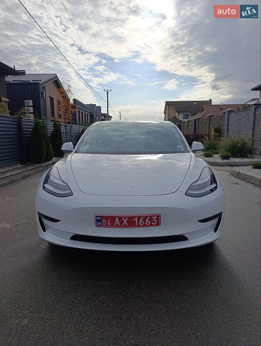 Tesla Model 3, 2020