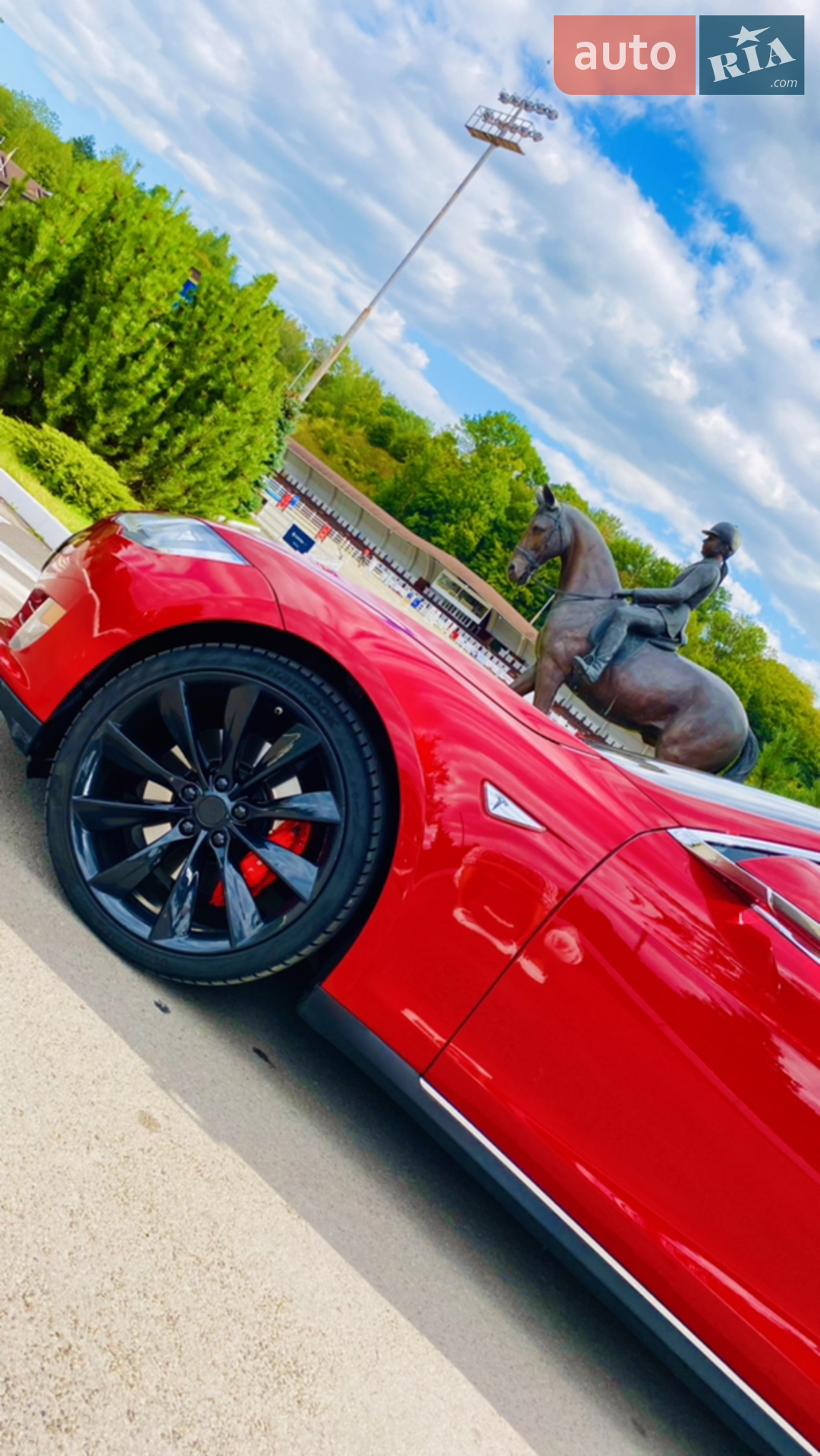 Tesla Model S, 2014