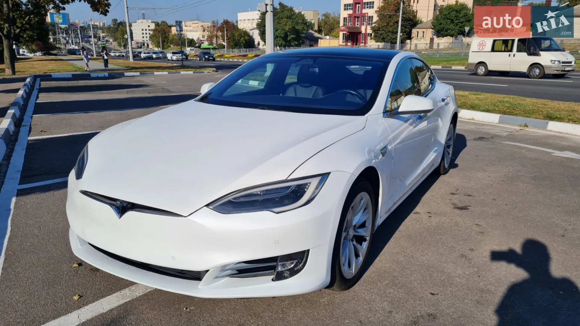 Tesla Model S, 2017