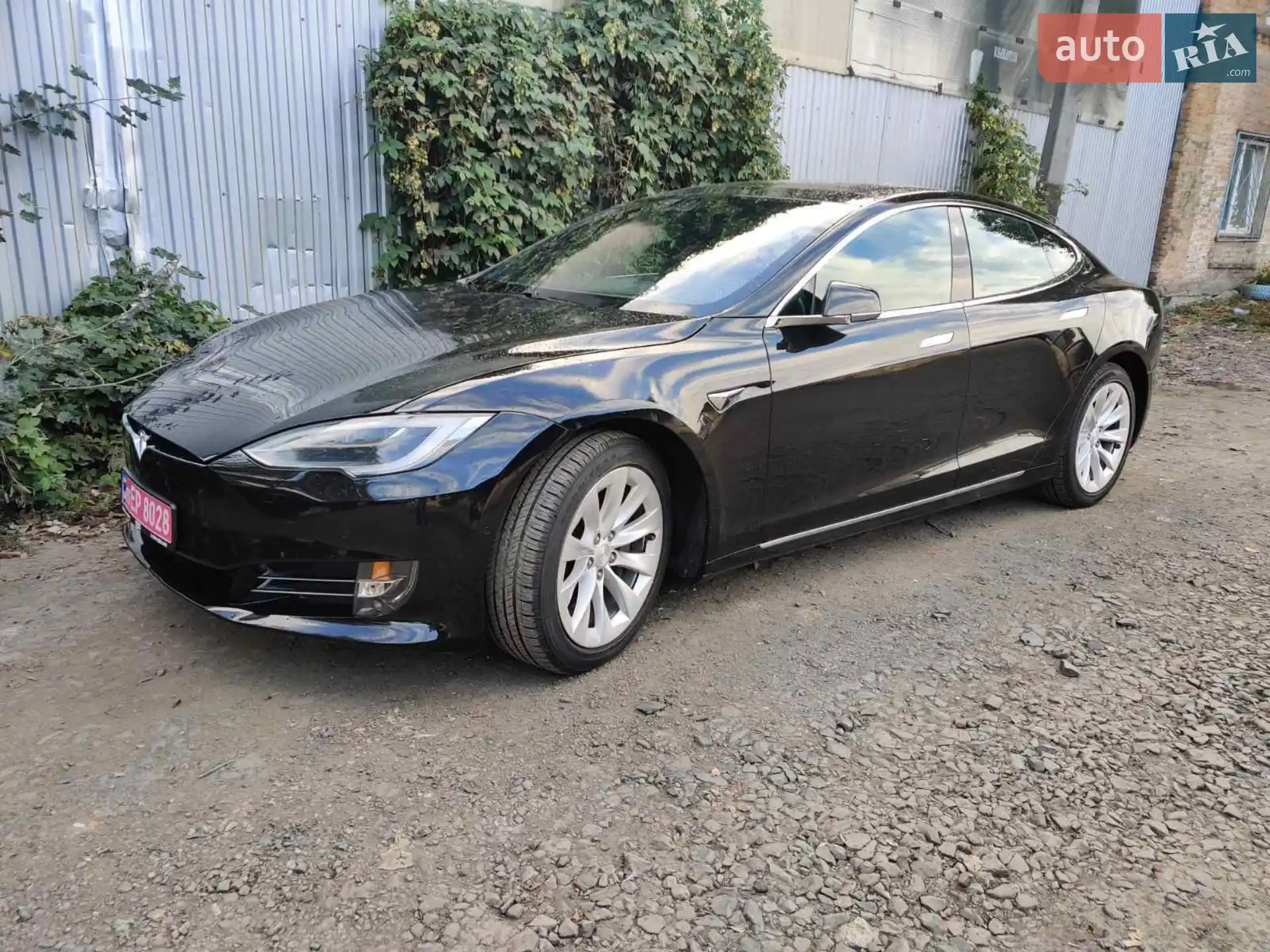 Tesla Model S, 2018