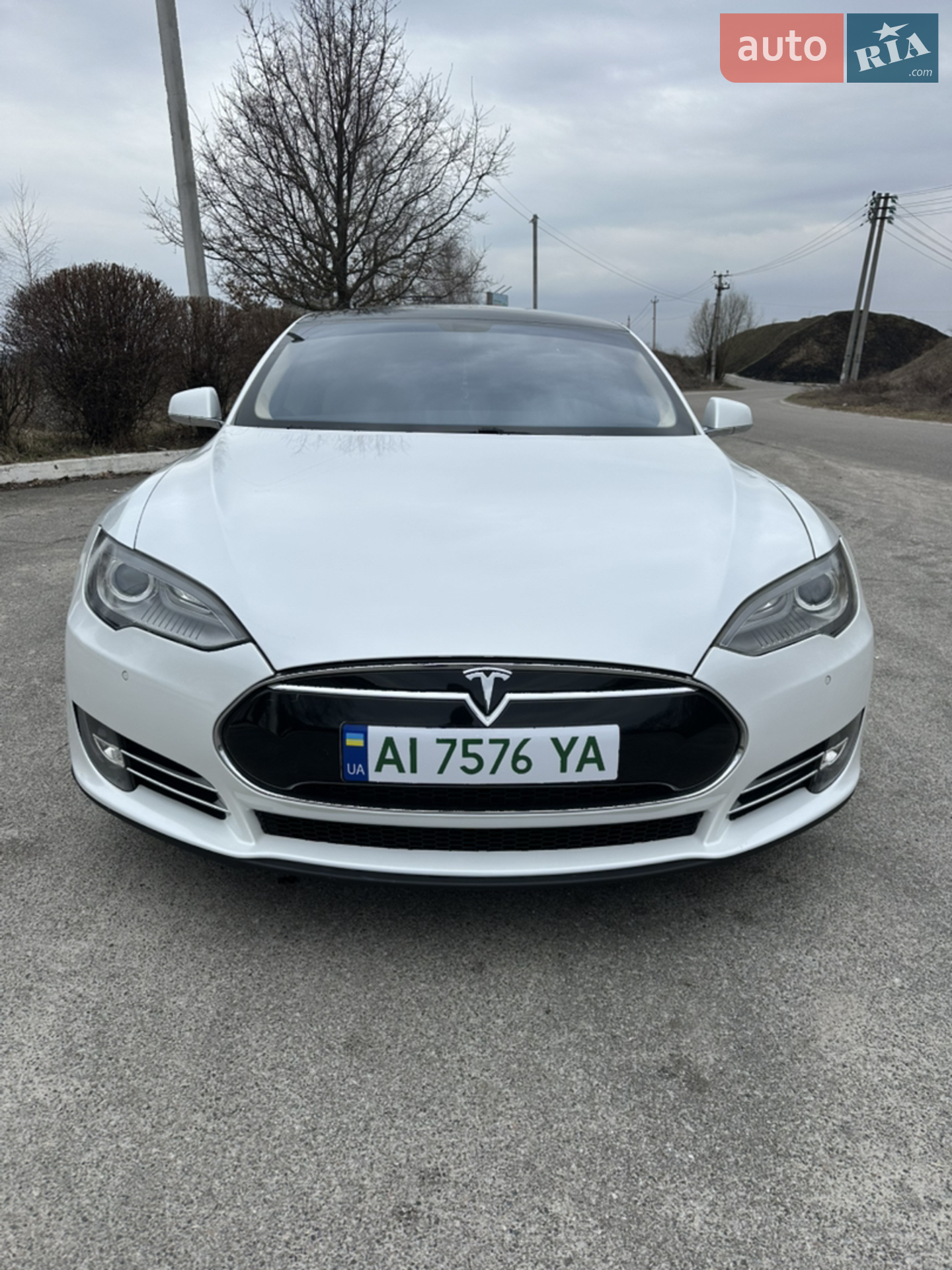 Tesla Model S, 2013