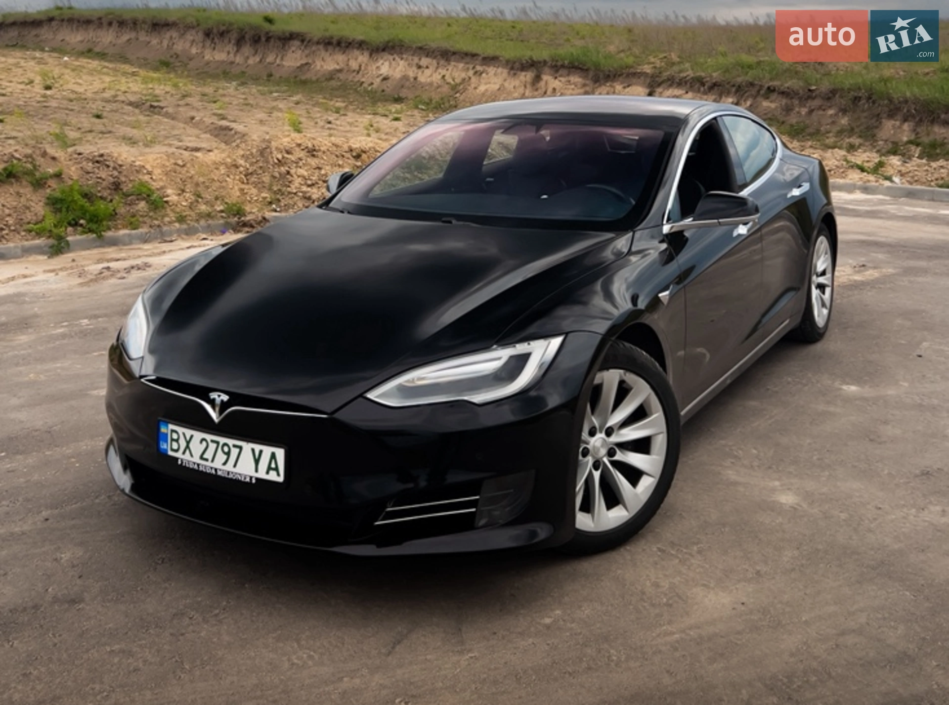 Tesla Model S, 2017
