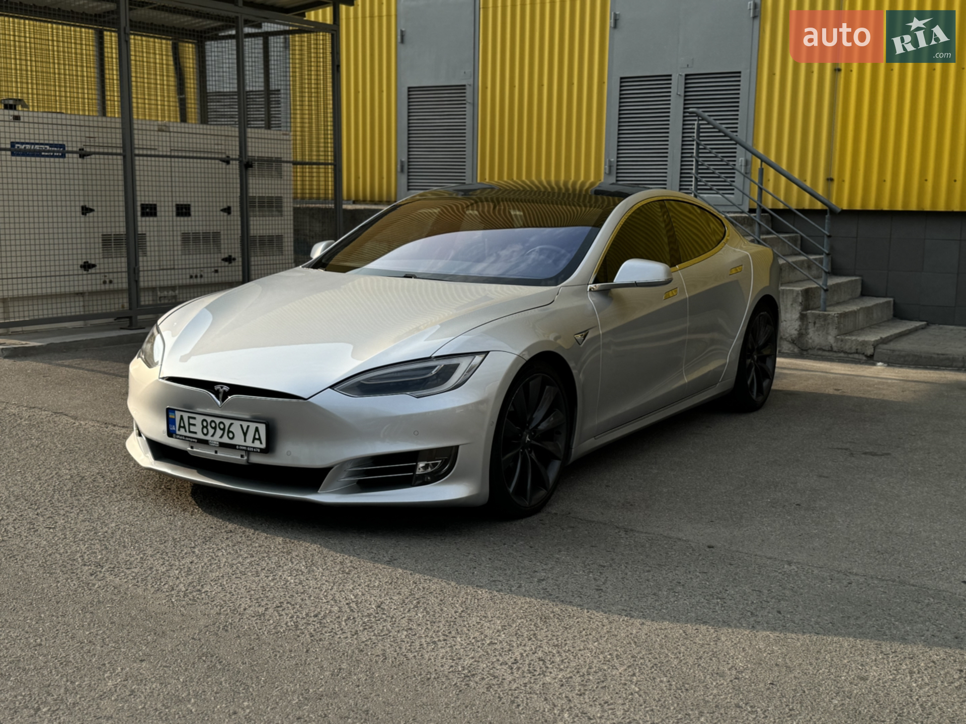 Tesla Model S, 2017