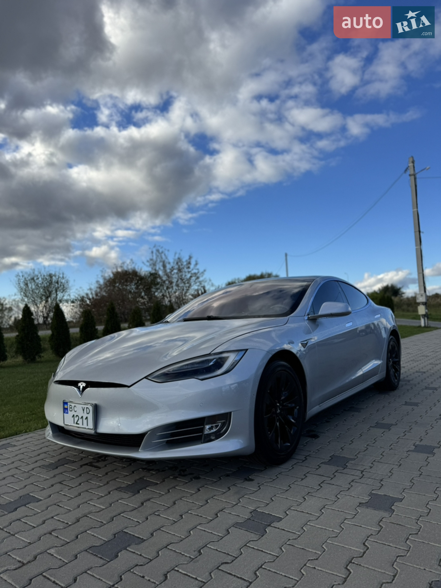 Tesla Model S, 2018