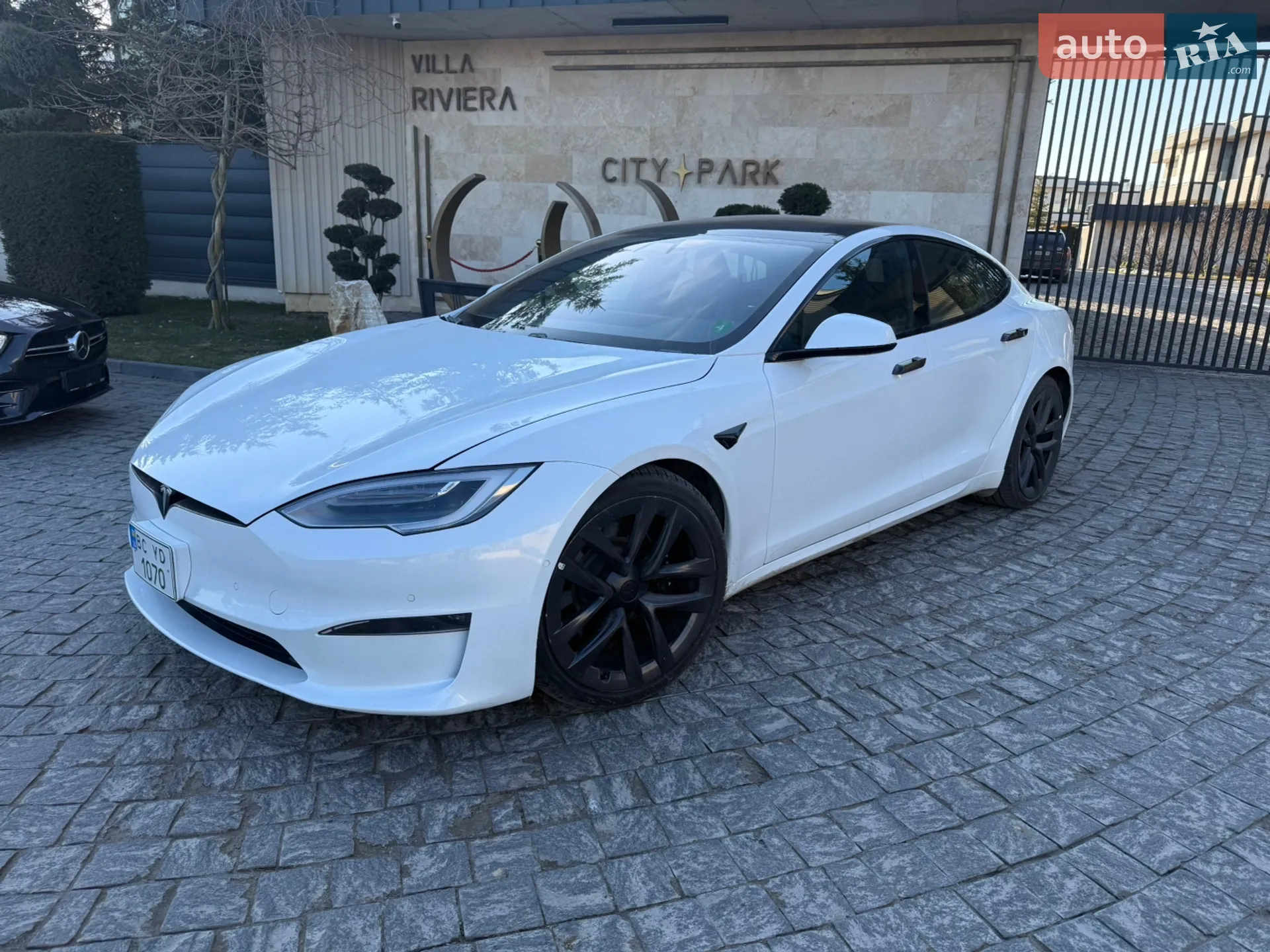 Tesla Model S, 2022
