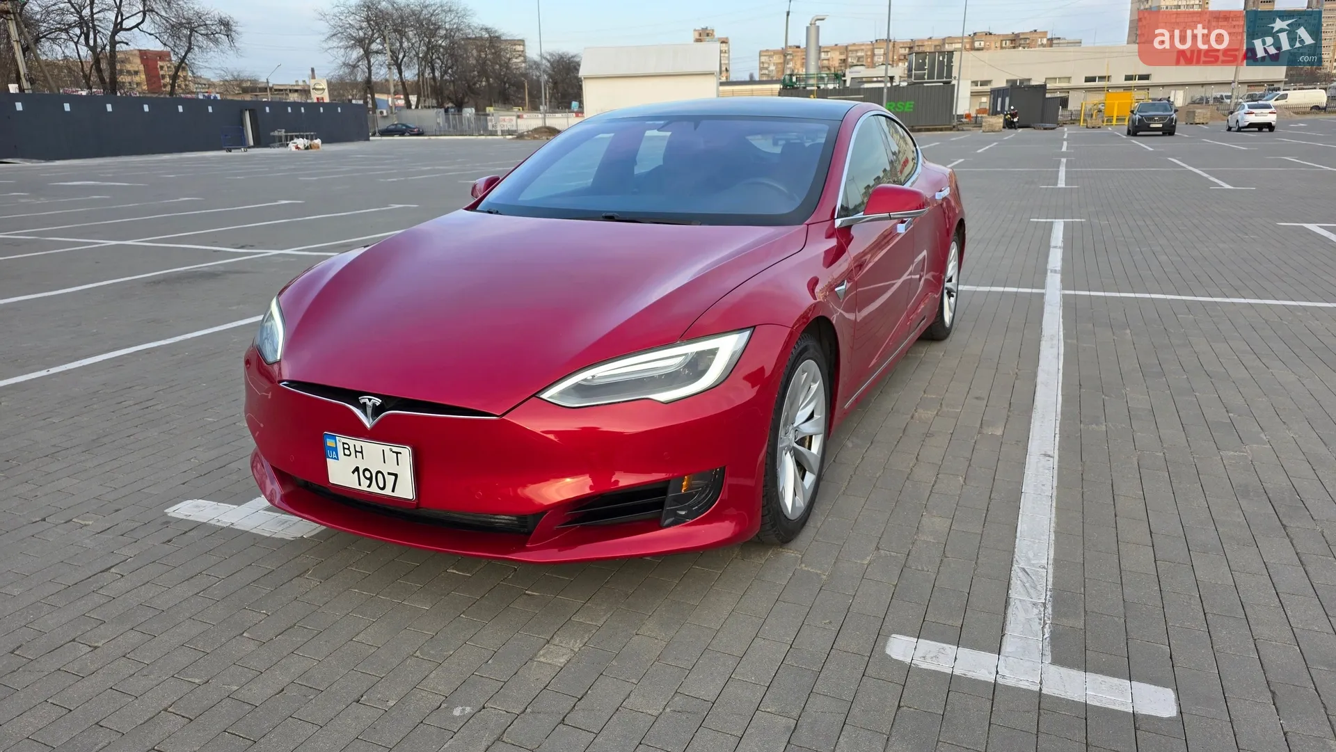 Tesla Model S, 2017