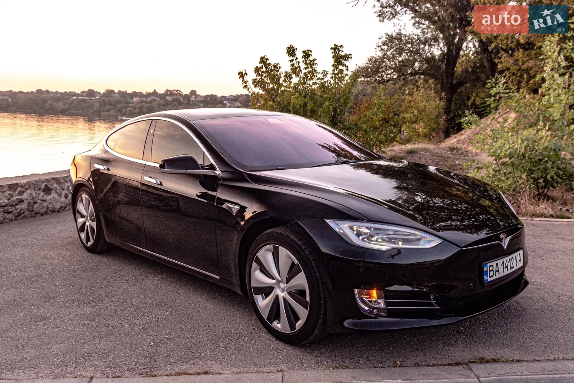 Tesla Model S, 2020