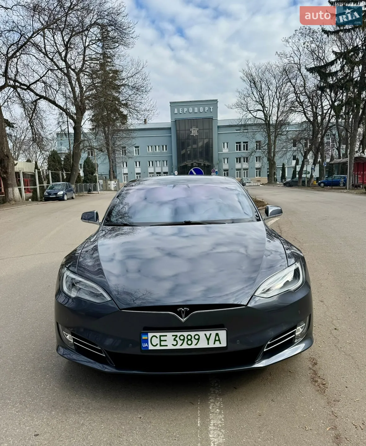 Tesla Model S, 2018
