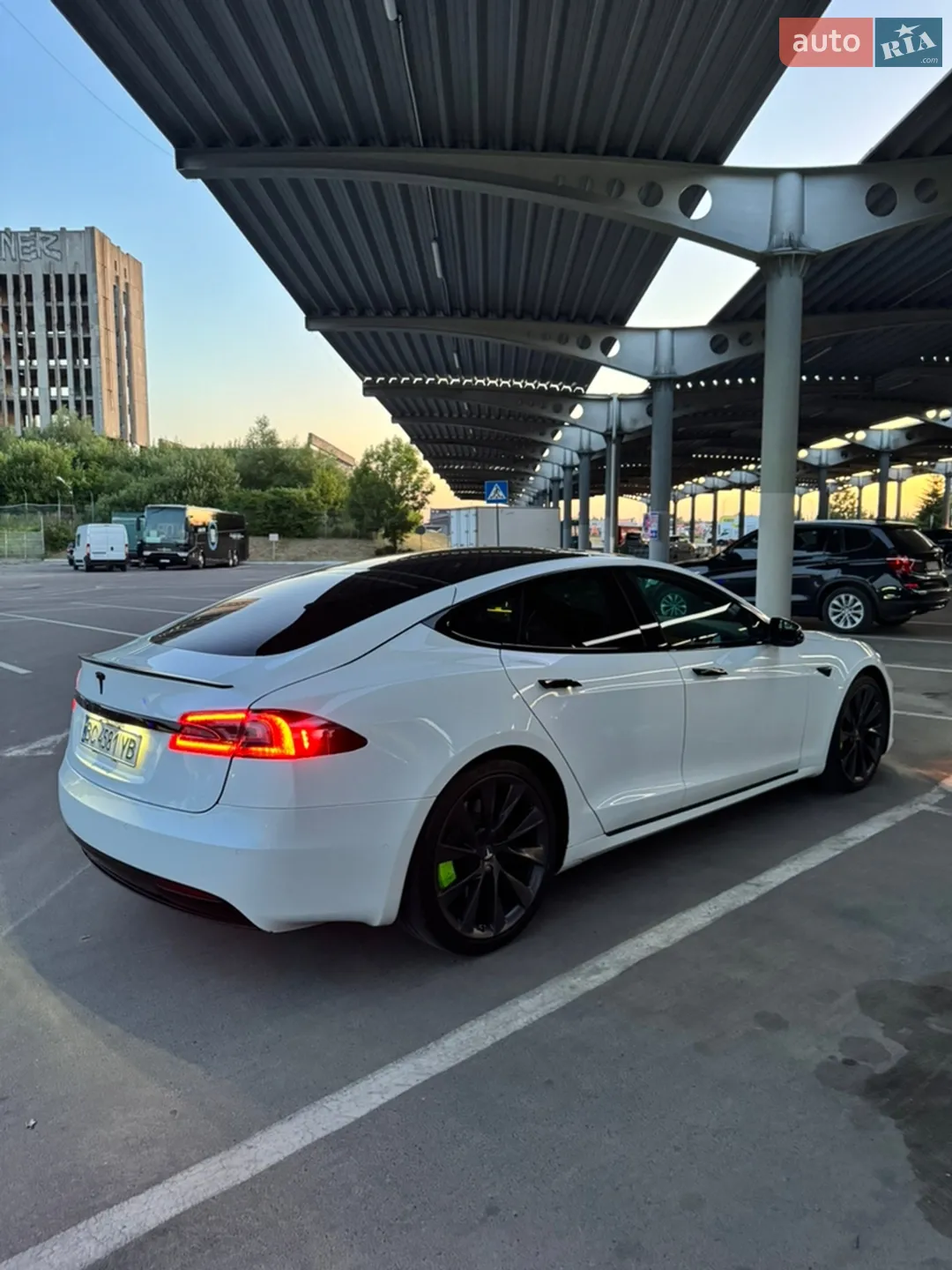 Tesla Model S, 2018