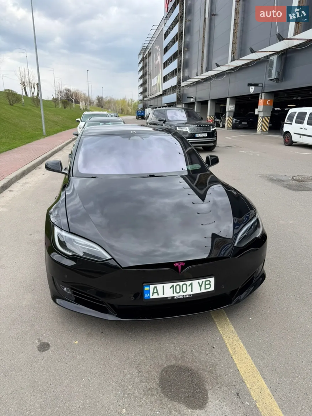 Tesla Model S, 2019