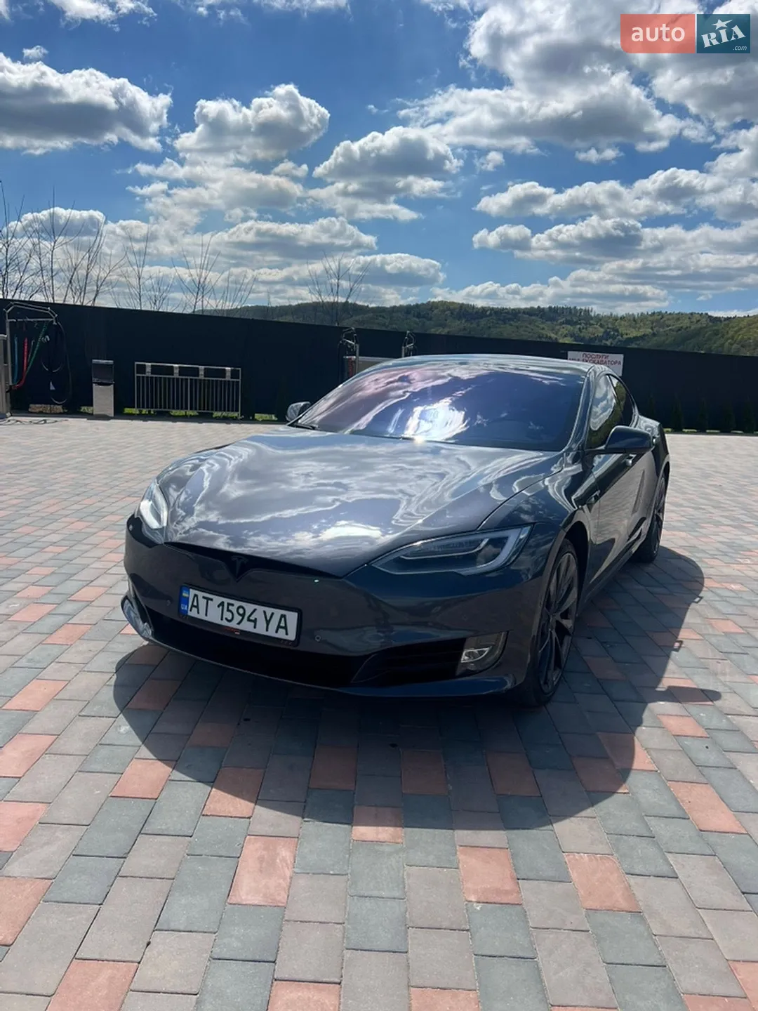 Tesla Model S, 2019