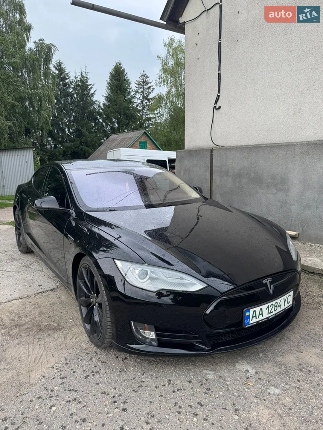 Tesla Model S, 2013