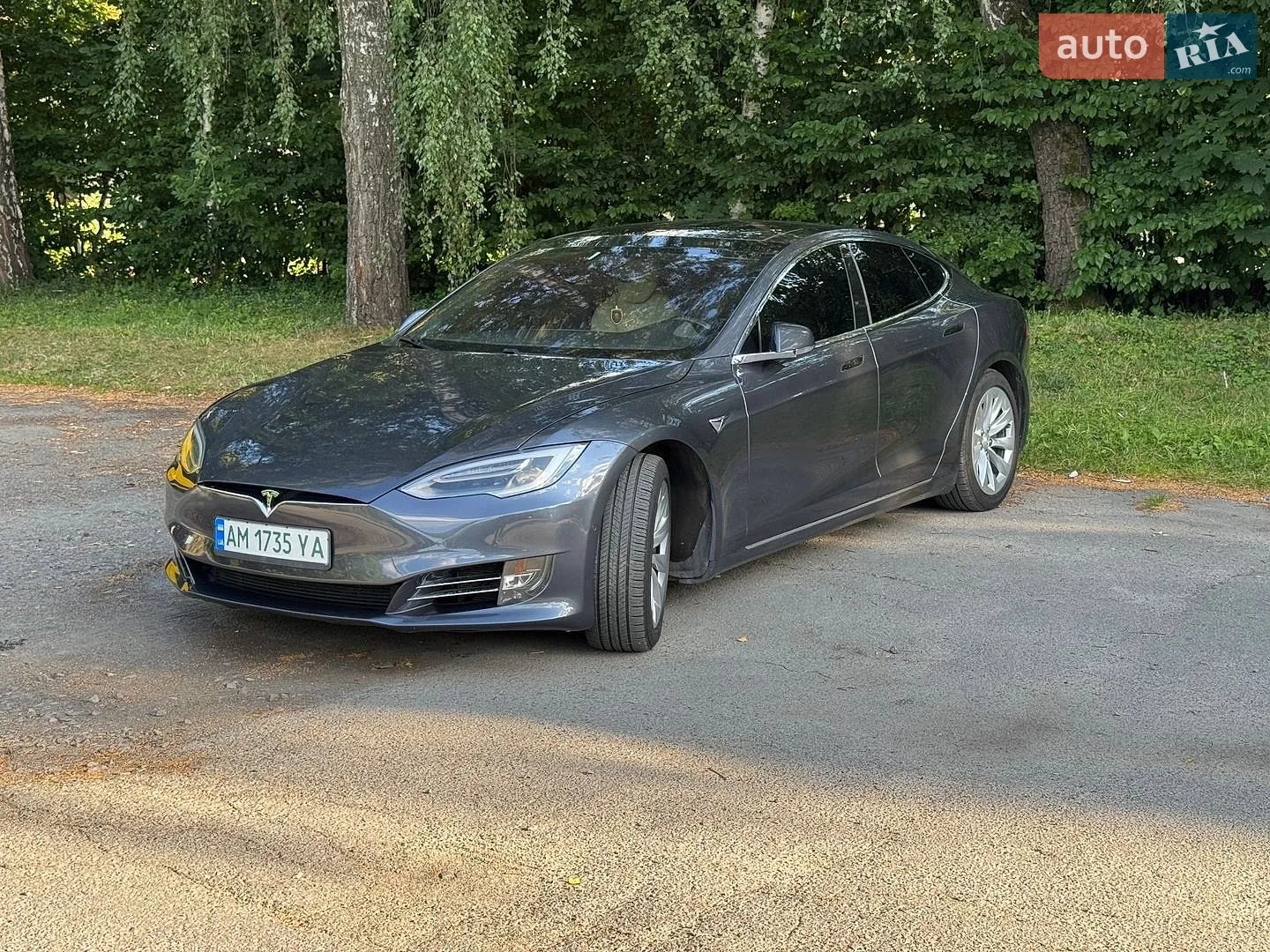 Tesla Model S 2017 — 1