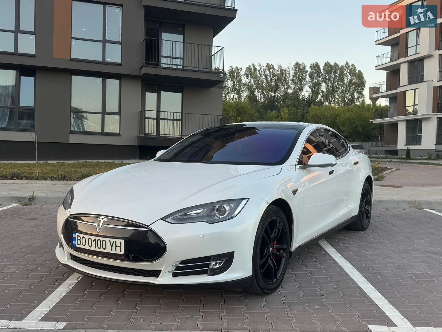 Tesla Model S 2014 — 1
