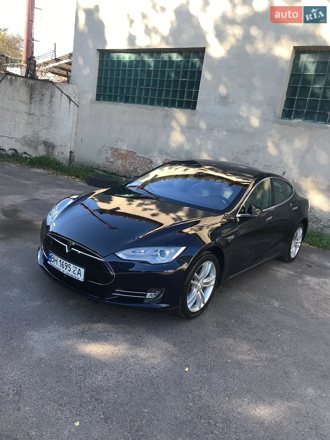 Tesla Model S, 2013
