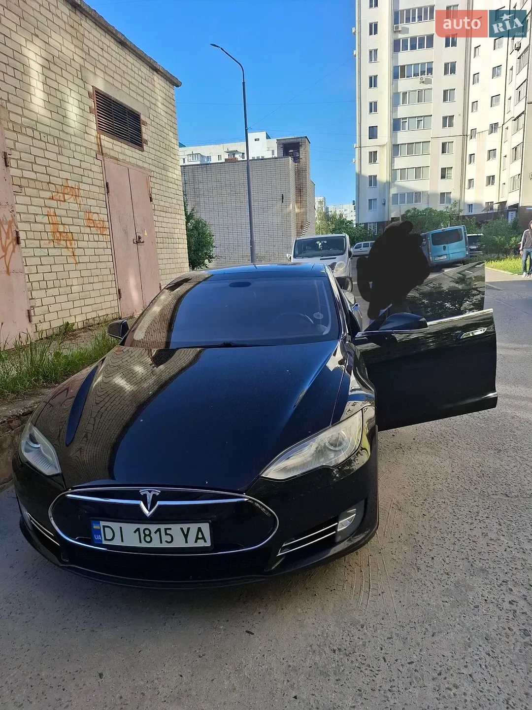 Tesla Model S, 2014