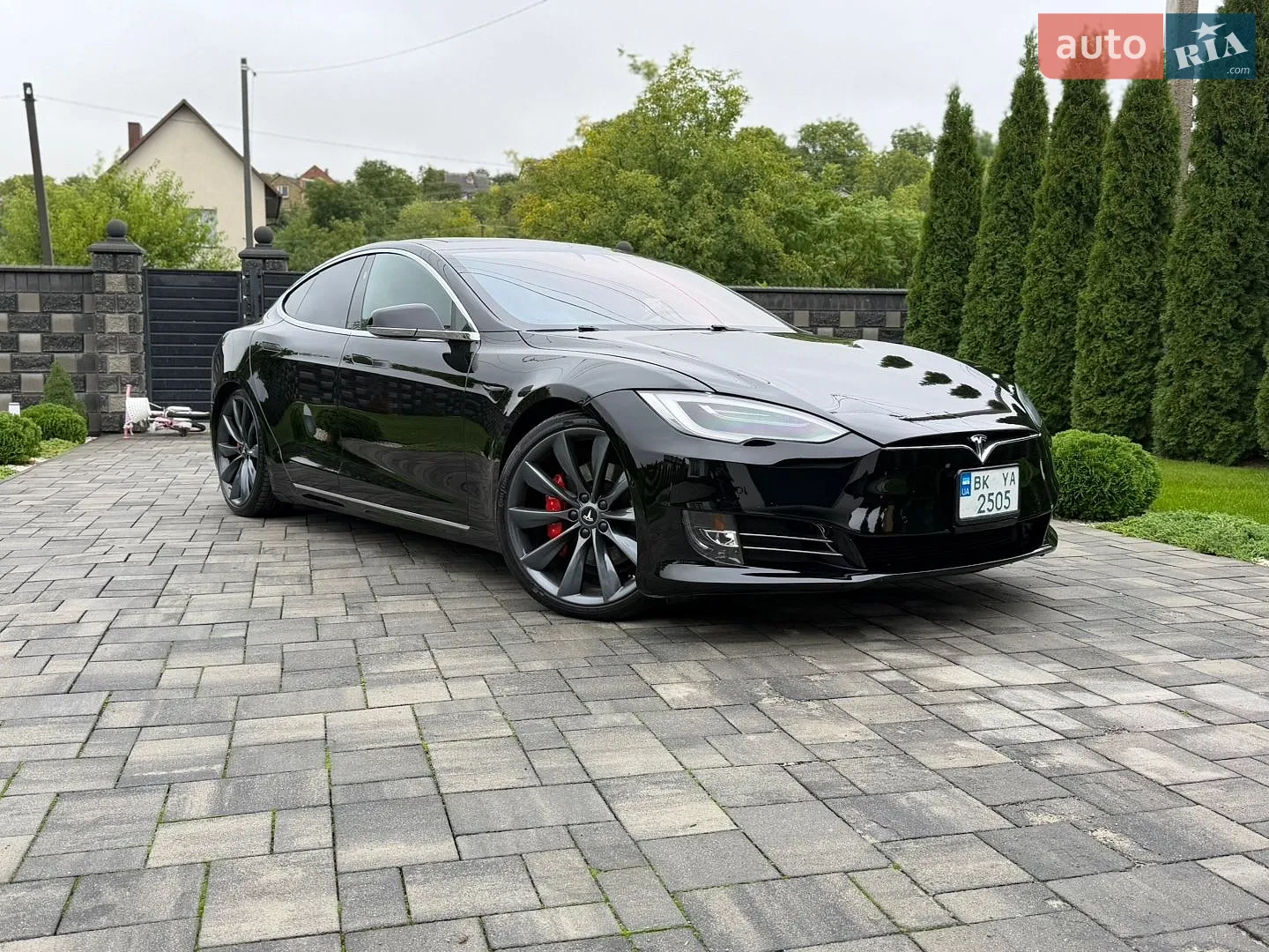 Tesla Model S, 2017