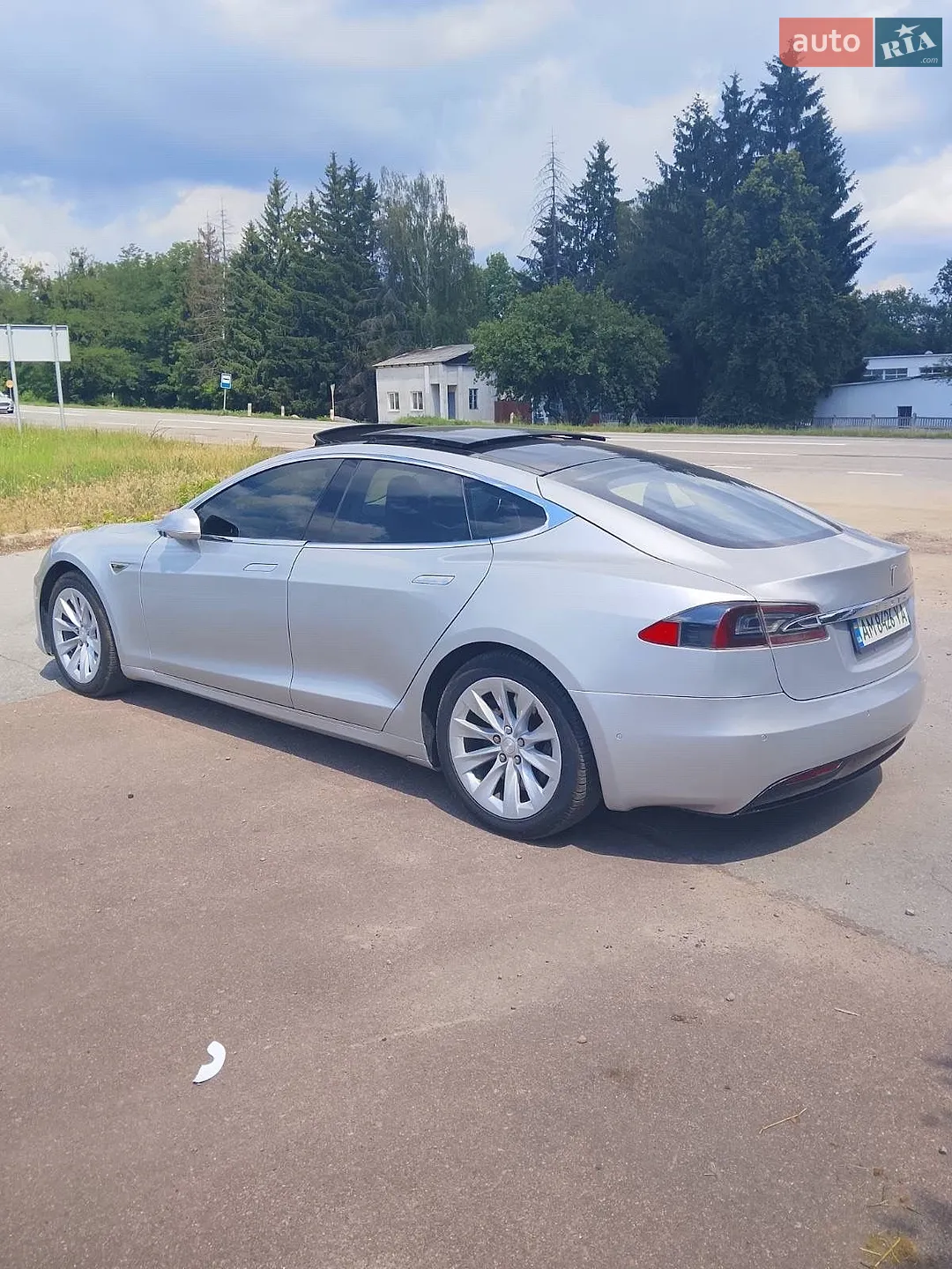 Tesla Model S, 2016