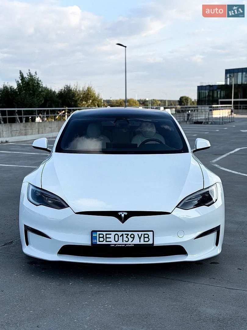 Tesla Model S, 2023