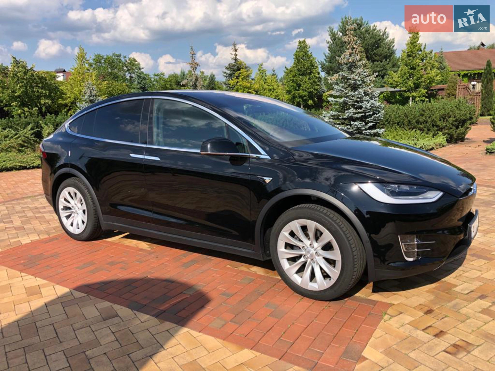 Tesla Model X, 2020